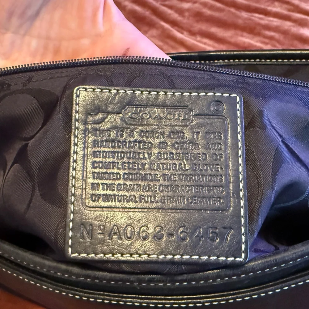 Coach Messenger Bag - Large - Black - Men’s or Women’s